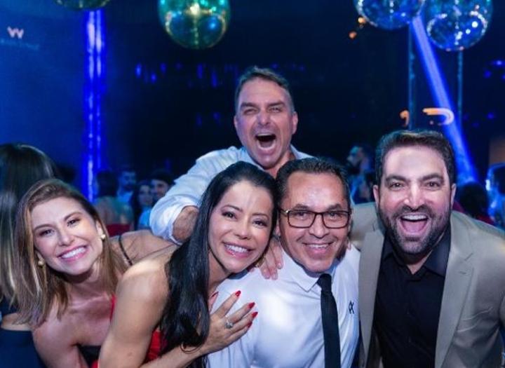Flávio Bolsonaro não sabe o que é acidente de trabalho; ele nunca trabalhou